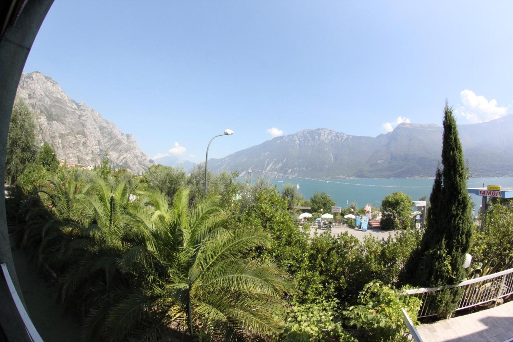 Hotel Riviera Panoramic Green Resort Limone sul Garda Bilik gambar