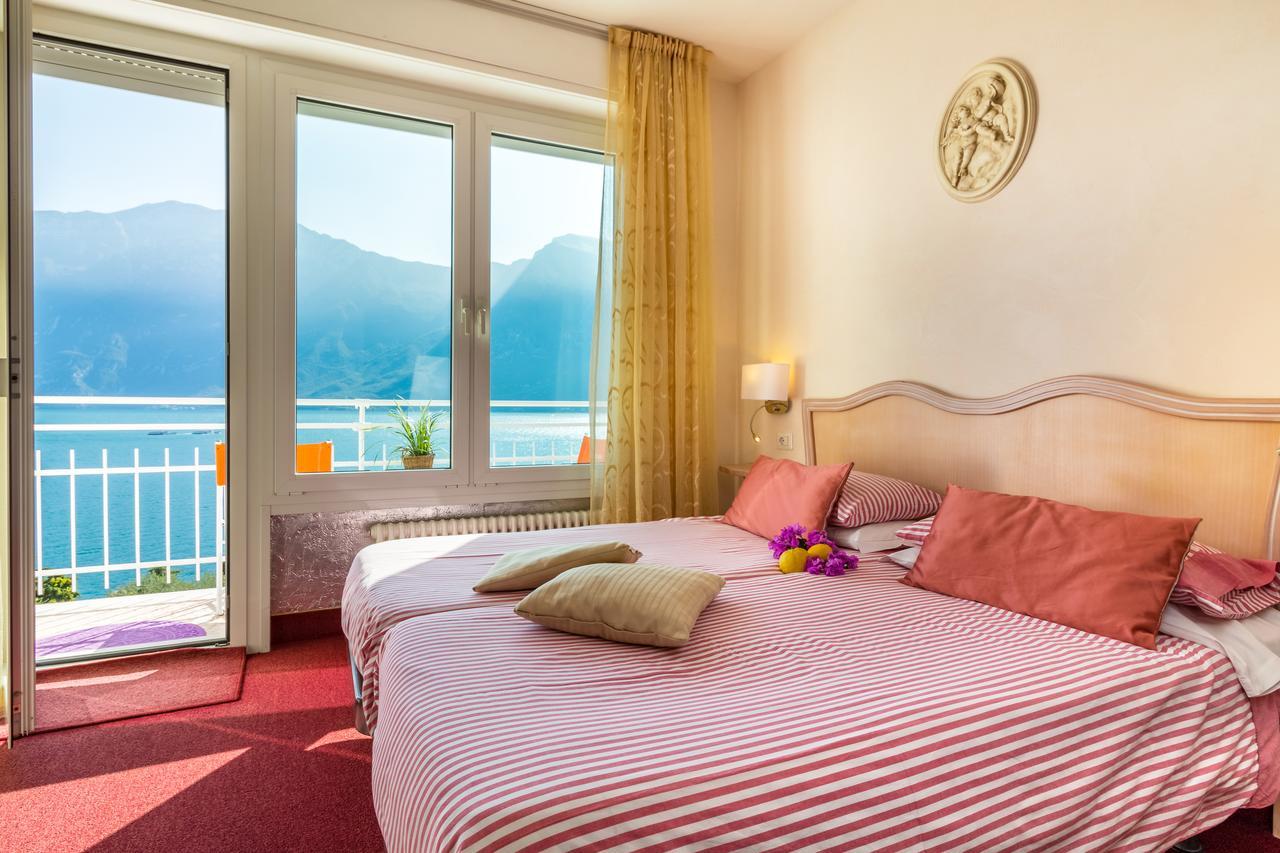 Hotel Riviera Panoramic Green Resort Limone sul Garda Luaran gambar