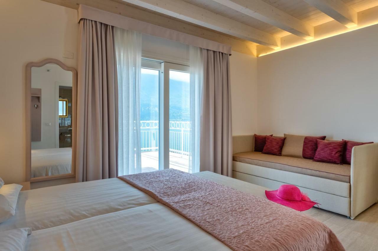 Hotel Riviera Panoramic Green Resort Limone sul Garda Luaran gambar
